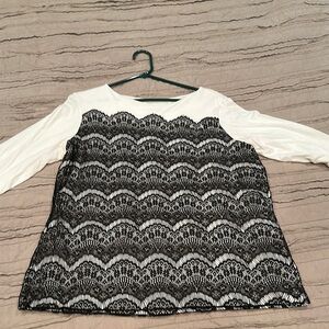 Elegant Black and White Lace Women's Top